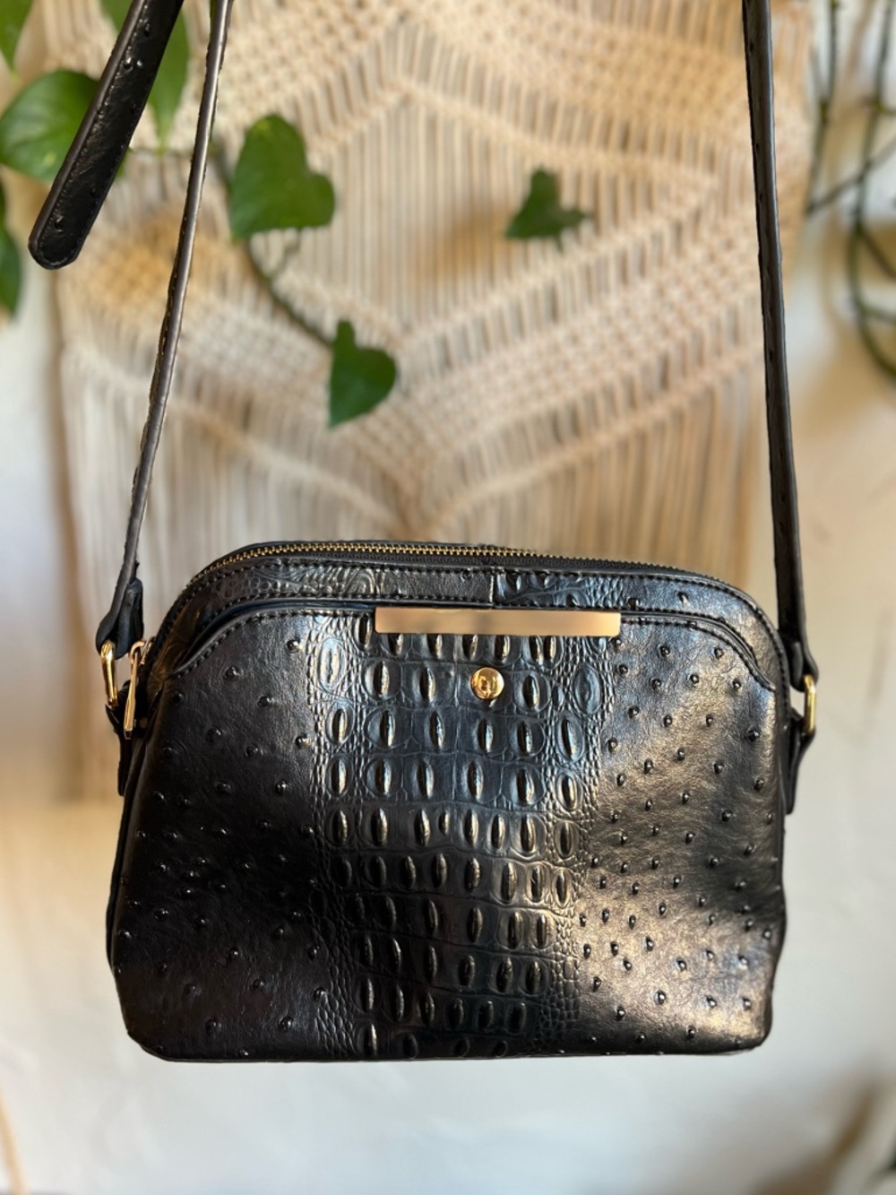 Vintage Black Embossed Leather Croc Ostrich Crossbody Bag Gold Hardware 90s